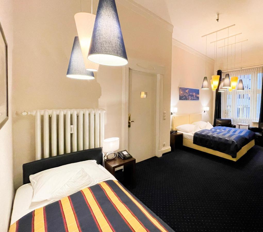 Hotel Wagner Im Dammtorpalais Hamburg Exterior photo